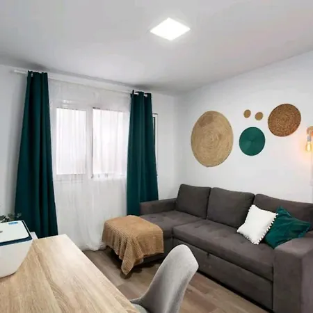 Apartment The Greey's House, Telde