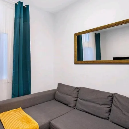 Apartment The Greey's House, Telde *